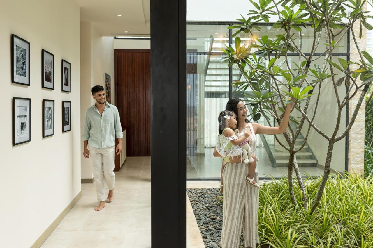 Melia Ho Tram Beach Resort Εξωτερικό φωτογραφία A family at their home in Hyderabad